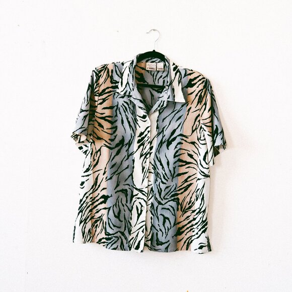Vintage 80s/90s Alison Daley Button-Down – Textured Stripes + Black Animal Print - Picture 1 of 5